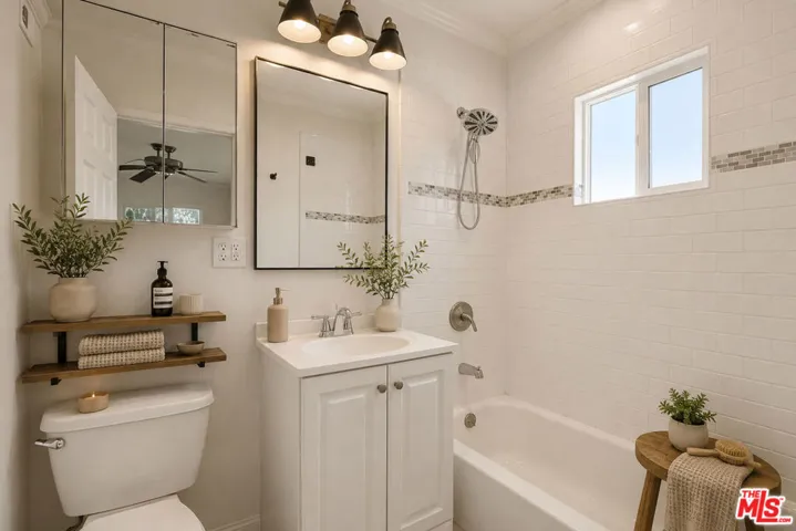 6033 Fallbrook Avenue, Woodland Hills, California 91367