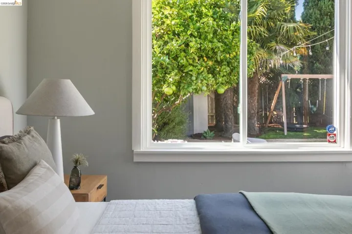 758 61st St, Oakland, California 94609