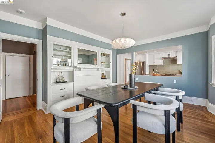 758 61st St, Oakland, California 94609