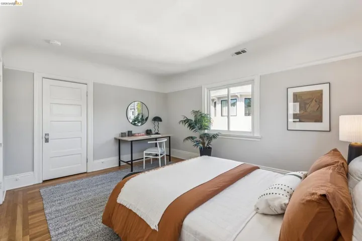758 61st St, Oakland, California 94609