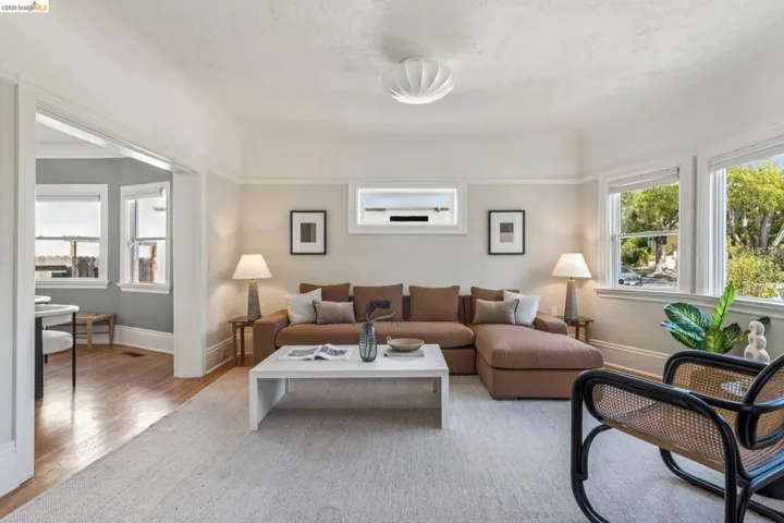 758 61st St, Oakland, California 94609