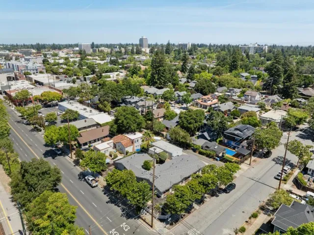 1061 Alma Street, Palo Alto, California 94301