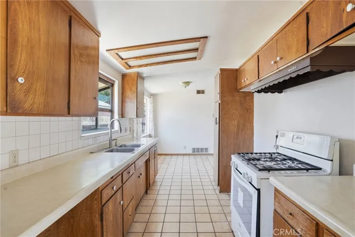 316 E Orchard, Santa Maria, California 93454