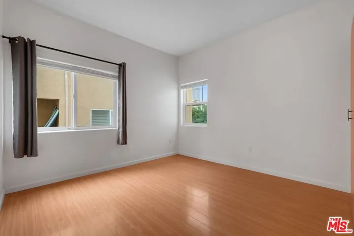 1743 S Barrington Avenue, Los Angeles, California 90025
