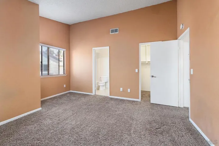 9983 Paseo Montril, San Diego, California 92129