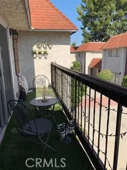 1226 S Mayflower Unit A, Monrovia, California 91016