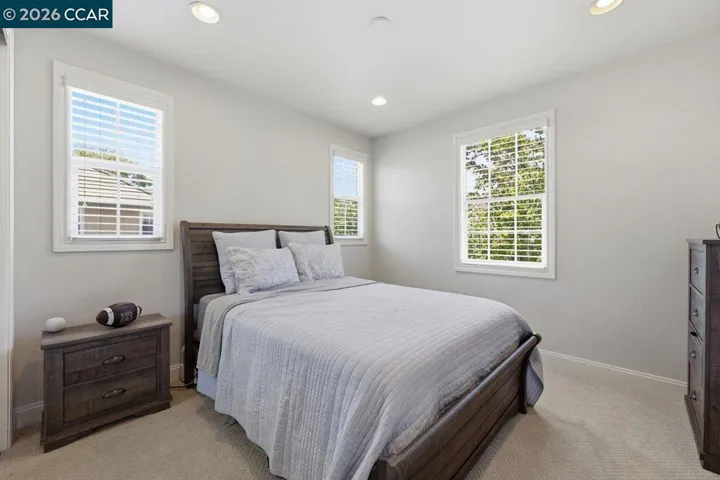 Upstairs Bedroom 2