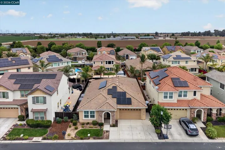 8023 Westport Cir, Discovery Bay, California 94505
