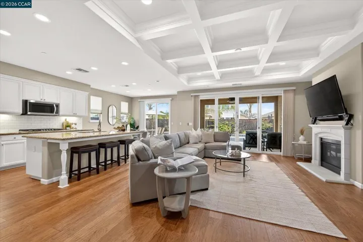 8023 Westport Cir, Discovery Bay, California 94505