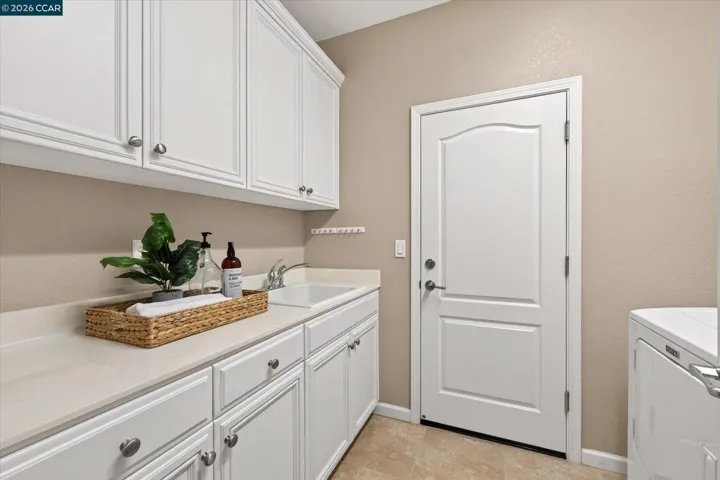 8023 Westport Cir, Discovery Bay, California 94505
