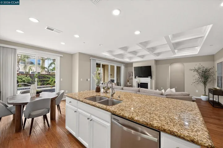 8023 Westport Cir, Discovery Bay, California 94505