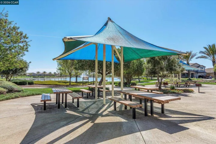 8023 Westport Cir, Discovery Bay, California 94505