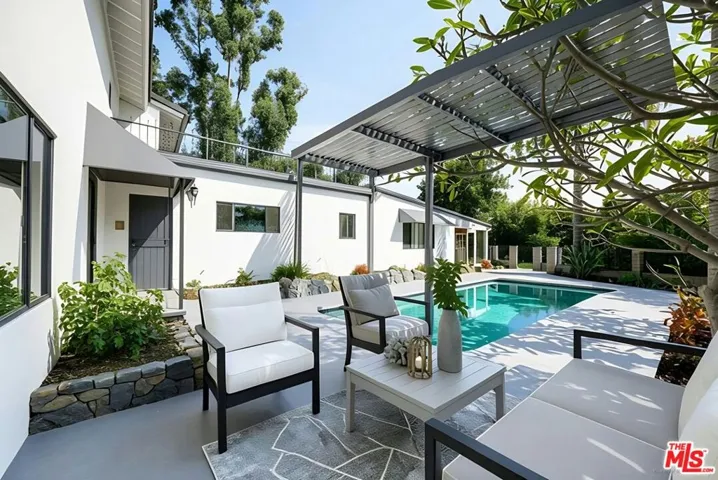 222 El Cielo Lane, Bradbury, California 91008