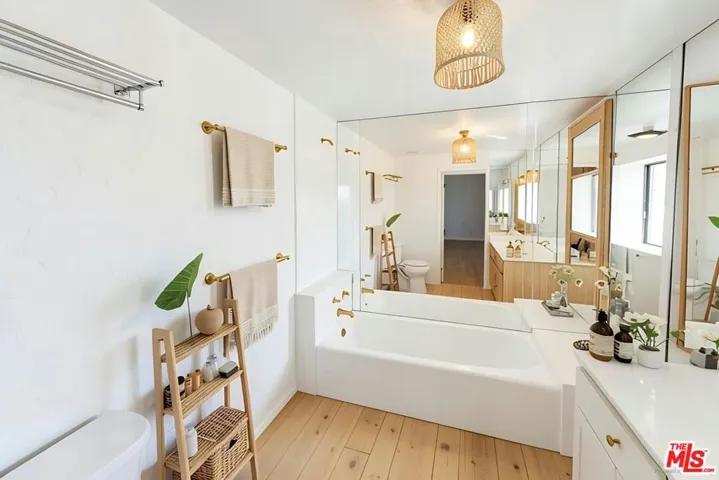 222 El Cielo Lane, Bradbury, California 91008
