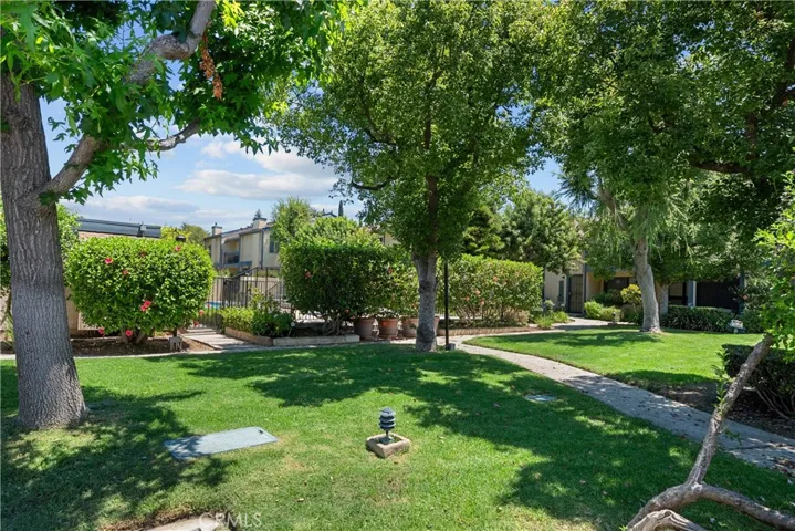 16745 Vanowen, Los Angeles, California 91406