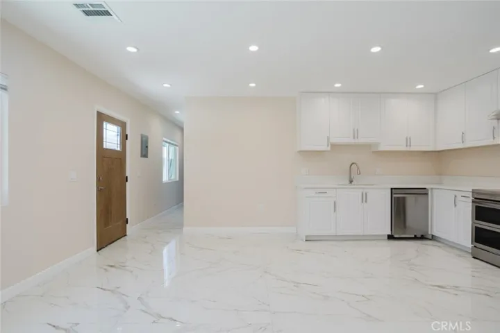 6550 Beeman Avenue, North Hollywood, California 91606