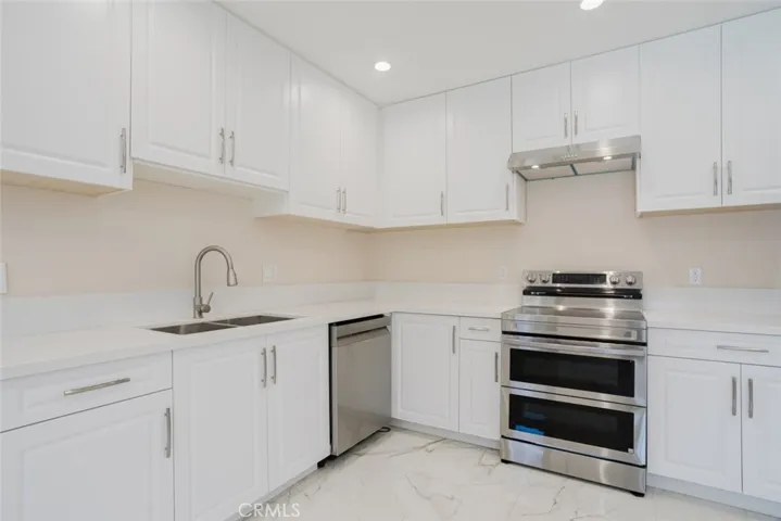 6550 Beeman Avenue, North Hollywood, California 91606