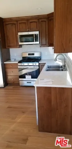 7902 Mason Avenue, Winnetka, California 91306
