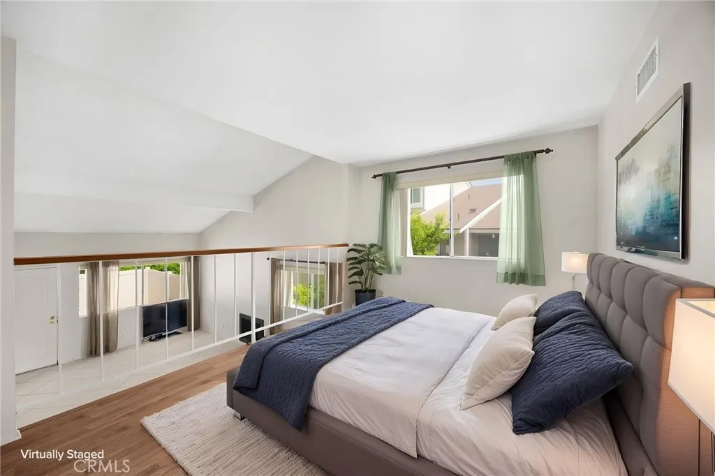 Virtually staged 2nd bedroom