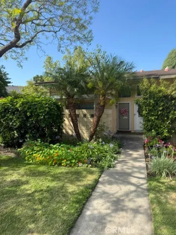 7 Via Castilla C, Laguna Woods, California 92637