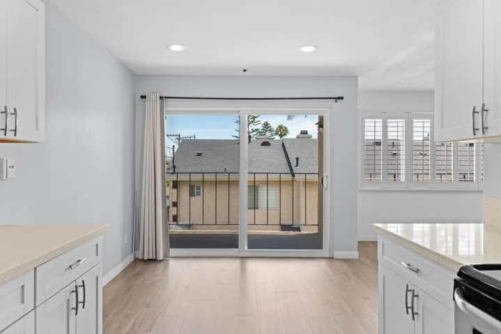 1830 Thomas Avenue 2f, San Diego, California 92109