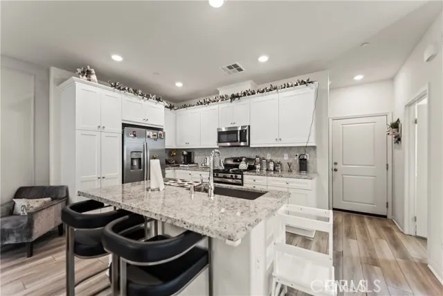 22719 Harmony, Saugus, California 91350