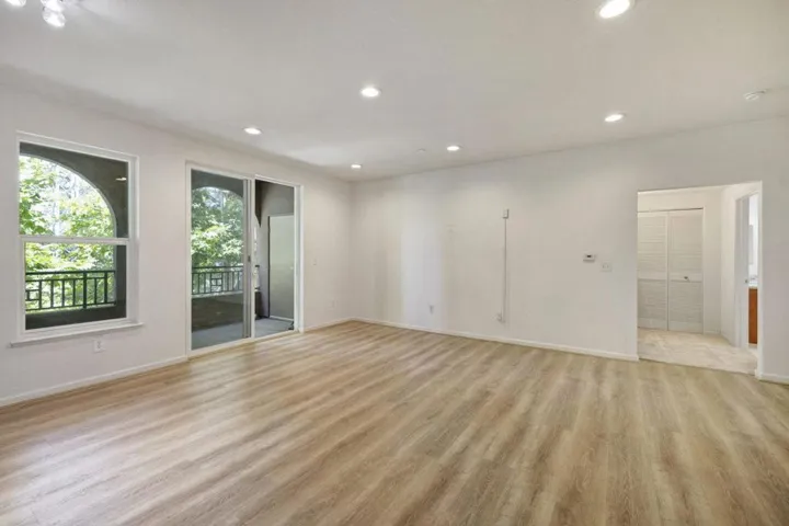 1445 Fruitdale Avenue 321, San Jose, California 95128
