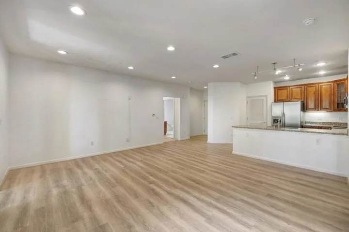 1445 Fruitdale Avenue 321, San Jose, California 95128