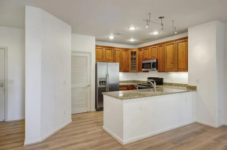 1445 Fruitdale Avenue 321, San Jose, California 95128