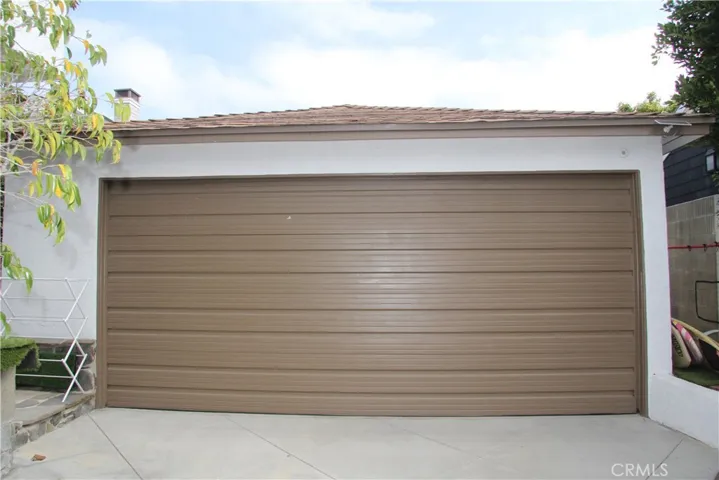 857 6th, Manhattan Beach, California 90266