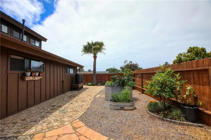 360 Highland, Los Osos, California 93402