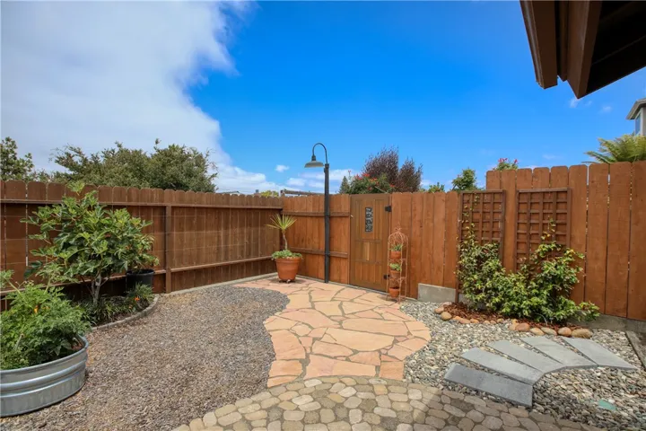 360 Highland, Los Osos, California 93402