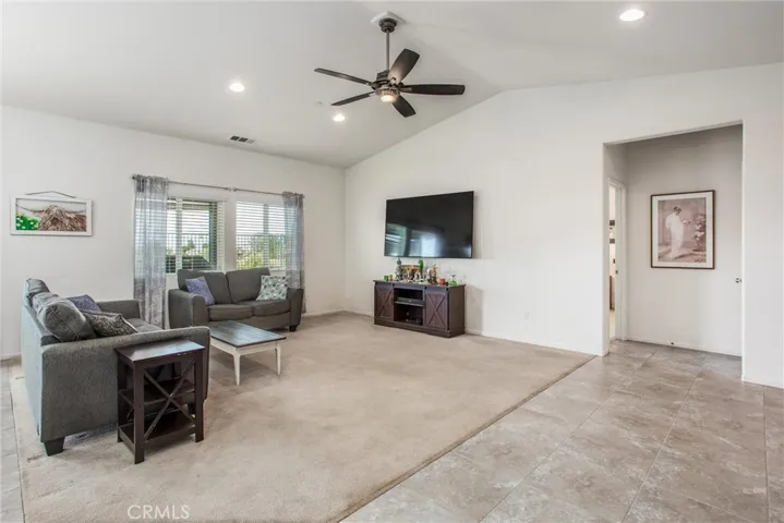 1274 Pinehurst Dr., Yucaipa, California 92320