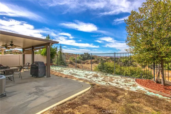 1274 Pinehurst Dr., Yucaipa, California 92320