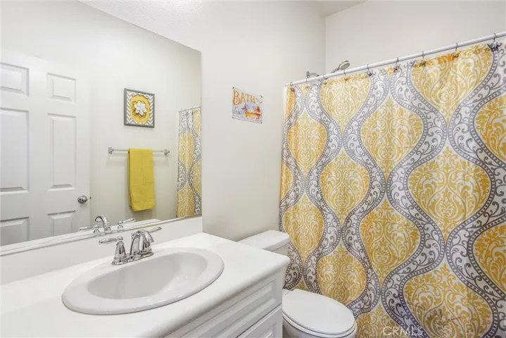 1274 Pinehurst Dr., Yucaipa, California 92320