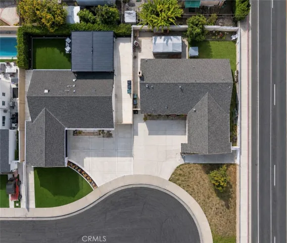 17472 Waal Circle, Huntington Beach, California 92647