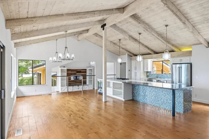 25000 Pine Hills Drive, Carmel, California 93923