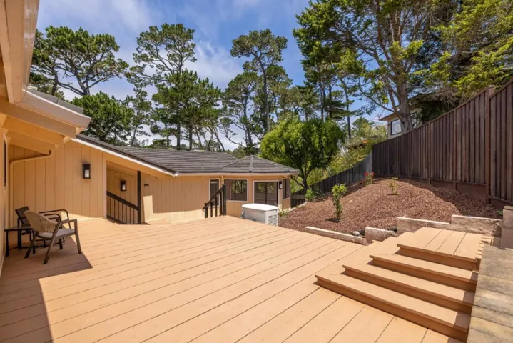 25000 Pine Hills Drive, Carmel, California 93923