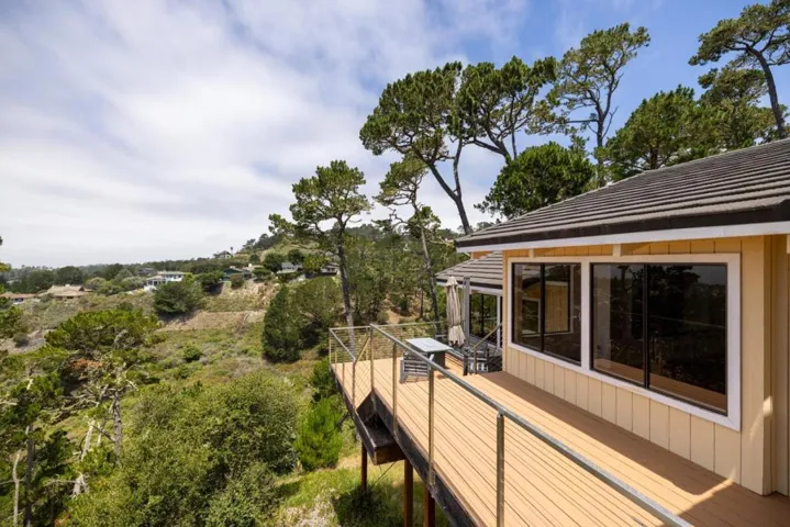 25000 Pine Hills Drive, Carmel, California 93923