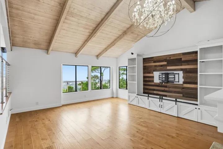 25000 Pine Hills Drive, Carmel, California 93923