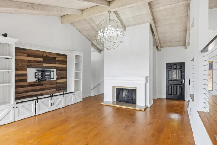 25000 Pine Hills Drive, Carmel, California 93923