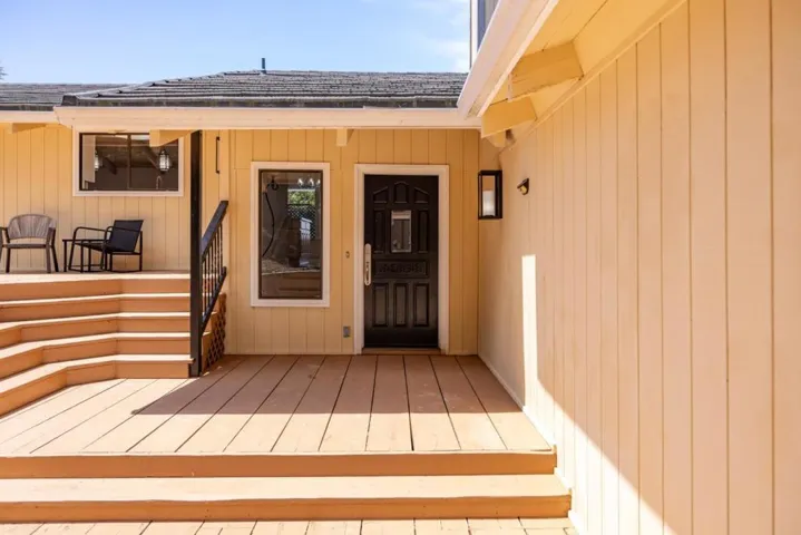25000 Pine Hills Drive, Carmel, California 93923