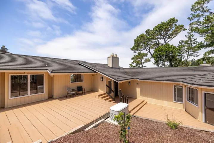 25000 Pine Hills Drive, Carmel, California 93923