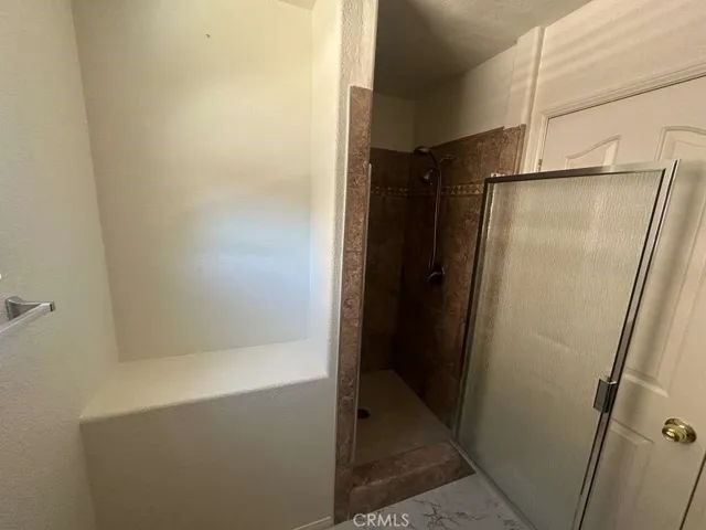 13775 Hanford Court, Victorville, California 92394