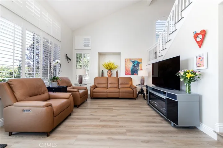 14266 Sequoia, Canyon Country, California 91387