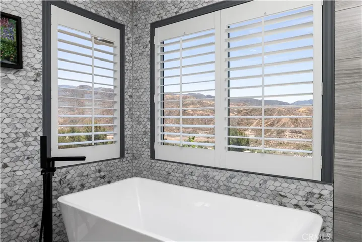 14266 Sequoia, Canyon Country, California 91387