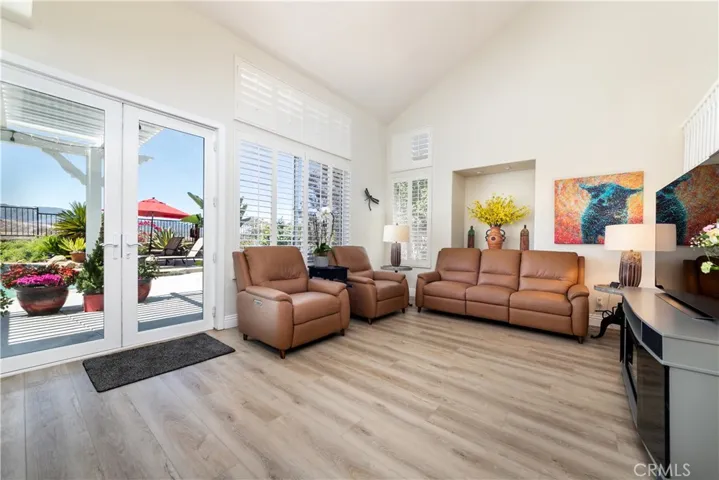 14266 Sequoia, Canyon Country, California 91387
