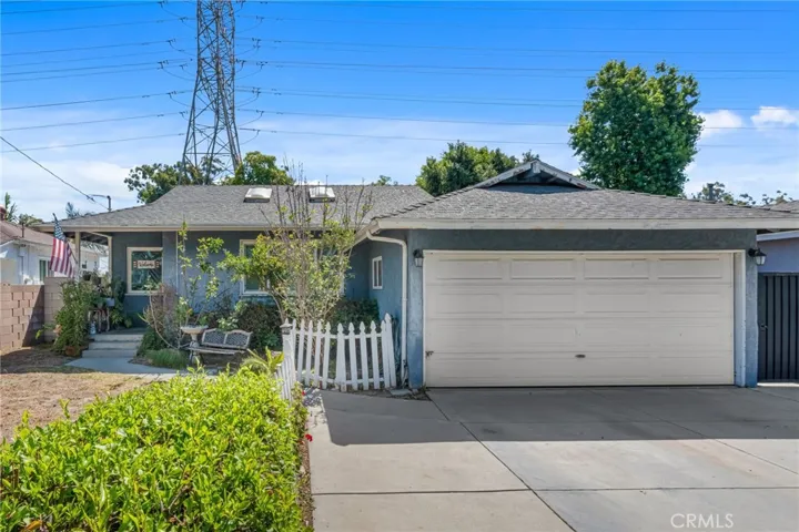4254 Stevely, Lakewood, California 90713
