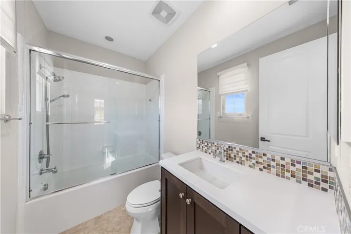 139 Sunset, Irvine, California 92602