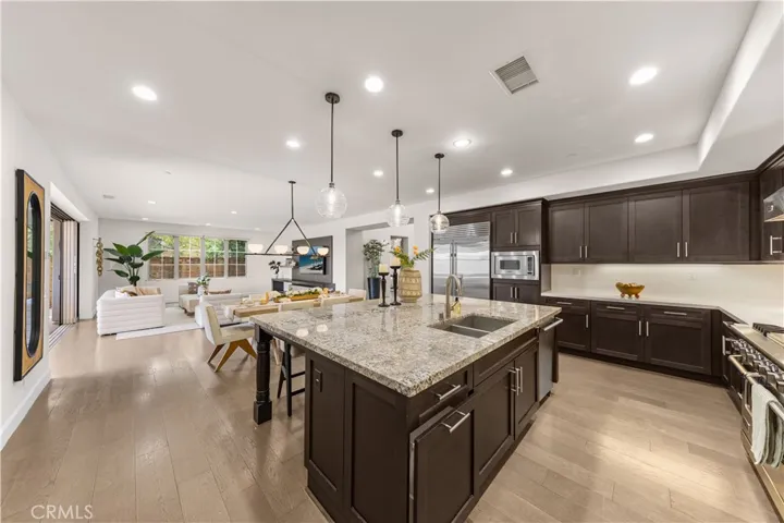 139 Sunset, Irvine, California 92602